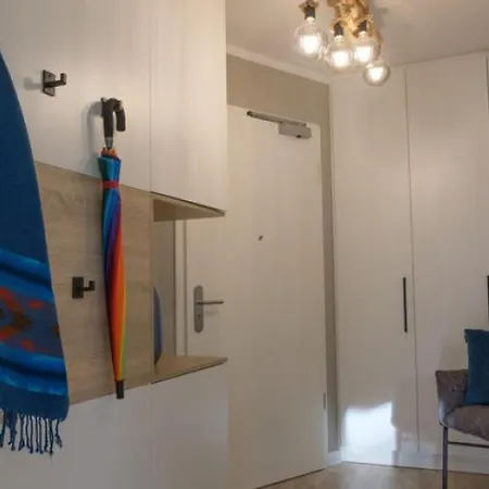 Friesennest - Mit Suedterrasse In Strandnaehe Apartment